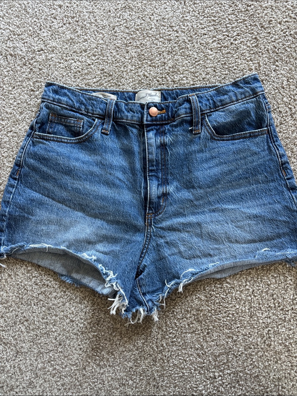 High-Rise Frayed Hem Universal Thread Denim Shorts Size 10